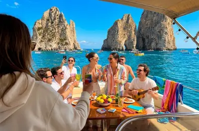 Snorkel em Capri saindo de Amalfi: Gruta Azul e quatro grutas