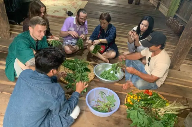 Village Ede à Buon Ma Thuot : Récolte et cours de cuisine local