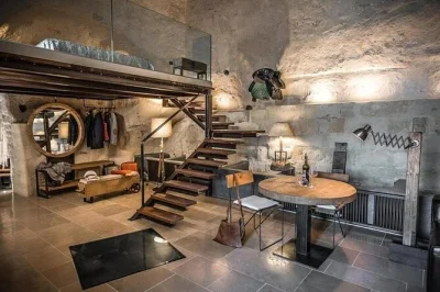 Übernachte in den sassi von matera, genieße lucanische gerichte und entdecke mit guide uralte höhlenwohnungen. inklusive frühstück, mahlzeit & eintritt.