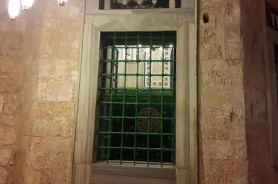 Hebron visite alternative : Cave des Patriarches et vieille ville