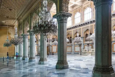 Hyderabad zu Fuß: Charminar, Basar & Palast