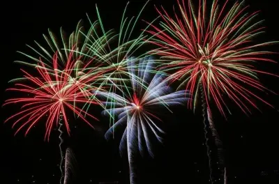 Silvester in Lappland: Mitternachtsfeier in Kätkävaara