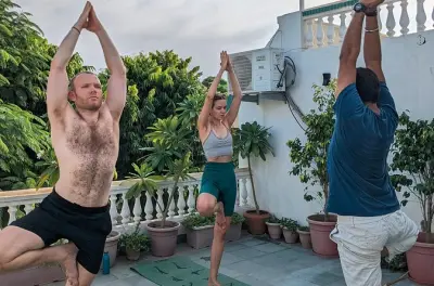 Yoga à Jaipur : Postures, respiration et méditation