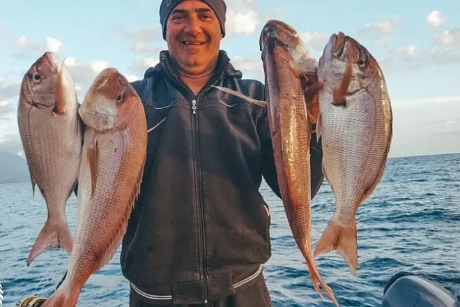 Pesca privada desde Bar, Montenegro: Todo el equipo incluido