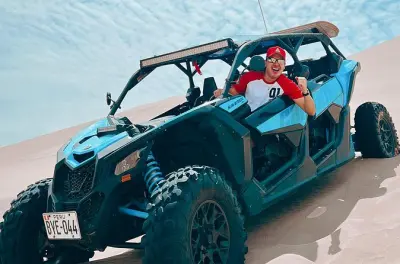 Corsa privata in UTV sulle dune di Huacachina in Can-Am o Polaris