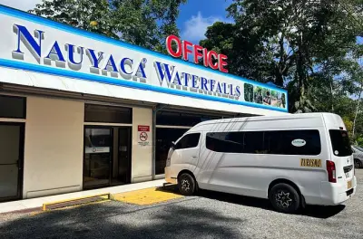 Traslado privado ida e volta de Manuel Antonio às cachoeiras Nauyaca