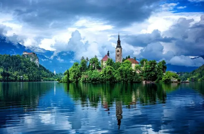 Lake Bled et Ljubljana depuis Trieste : Van privé, journée complète