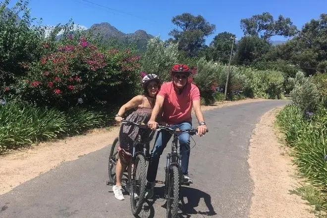 Franschhoek Sip & Cycle: Weinproben auf zwei Rädern