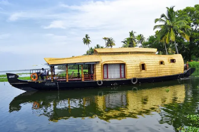Houseboat 2 jours à Alleppey : Canaux étroits et vie villageoise