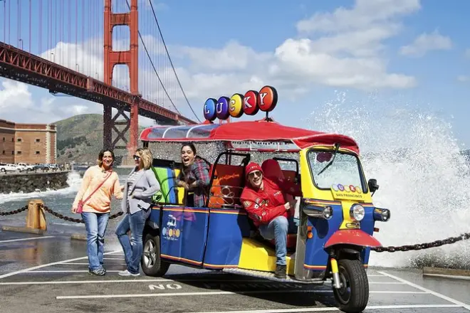 San Francisco en tuk tuk eléctrico: Grupo pequeño y sitios únicos