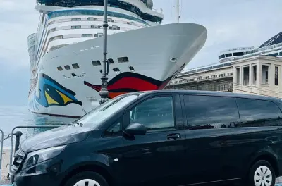 Traslado privado de Ravenna para Veneza: Serviço de 2 horas
