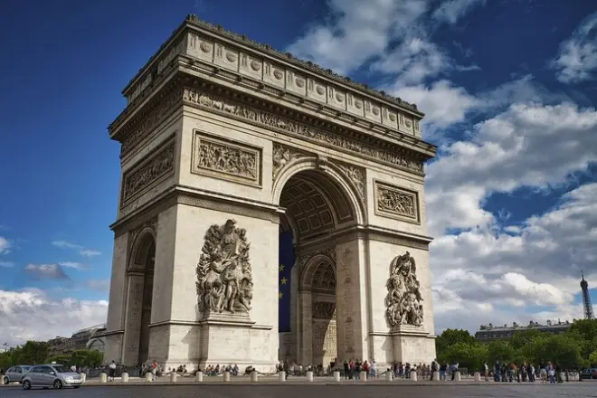 Transfert privé Bayeux Paris : Berline, monospace ou van