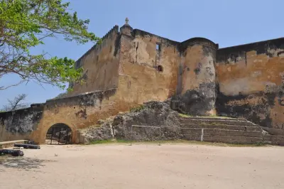 Private Mombasa Full-Day Tour: Fort Jesus, Old Town & Haller Park