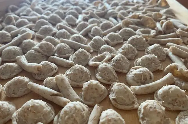 Taranto: Aprende a hacer orecchiette con chefs locales