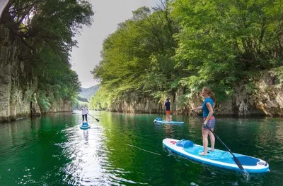 Paddleboarding no rio Soča em Bovec: Meio dia nos cânions