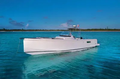 Charter de iate privado em Cozumel: Fjord 36 pés com almoço gourmet