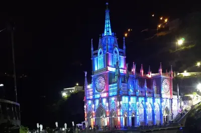 3-day Pasto tour: Laguna de la Cocha, Las Lajas Sanctuary