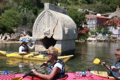 Kayak à Kekova : Explorez la cité engloutie vieille de 3000 ans