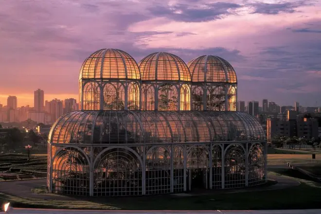 Curitiba city tour: Pontos turísticos e parques com guia