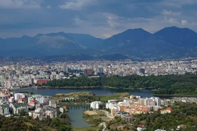 Tour de 5 días por Albania desde Tirana: Apollonia, Butrint, Berat