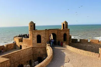 Essaouira depuis Casablanca en journée : Huile d’argan et kasbah