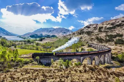 Oban Harry Potter & Burgen Tour: Jacobite Dampflok
