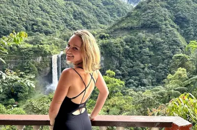 Tour de Quito a Baños: Balanço no fim do mundo e cachoeiras