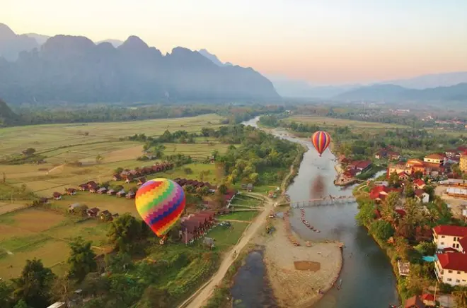 Hot Air Balloon Sunrise or Sunset Flight in Vang Vieng