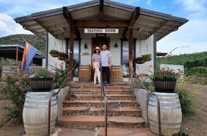 Tour privato del vino a Sedona: 2 vigneti con degustazioni incluse