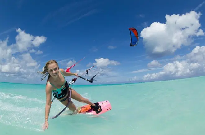 Kitesurf-Unterricht eins zu eins am Long Bay Beach