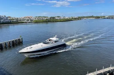 Charter de iate de luxo em Palm Beach: Sunseeker 20 m, 4 horas