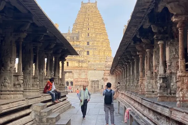 Hampi full-day tour with licensed guide: Bring your own transport
