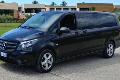 De syracusa para noto, ragusa, modica ou marzamemi com táxi privado confiável, preço fixo e motorista que fala inglês. inclui busca, água e conforto.