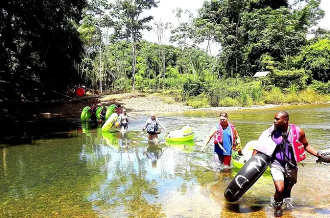 Xunantunich Maya-Ruinen und Höhlen-Tubing: Private Landausflug