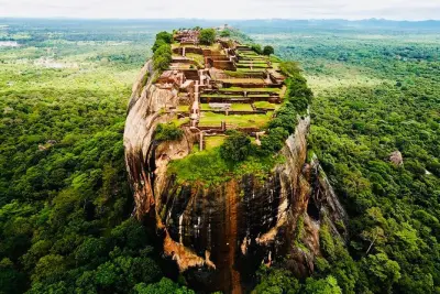 Viagem de um dia a Sigiriya saindo de Kandy: Tour privado com guia