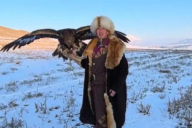 Issyk Kul 2 días desde Bishkek con yurtas y show de águilas