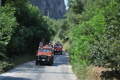 Jeep safari ad Alanya nei monti Tauro: Grotta Dim e villaggi