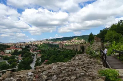 Veliko Tarnovo: Fortaleza Tsarevets con guía privado o audio guía