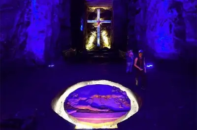Catedral de Sal de Zipaquirá: Maravilla arquitectónica subterránea