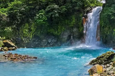 Celeste River tubing tour: Tenorio Volcano hike & wildlife