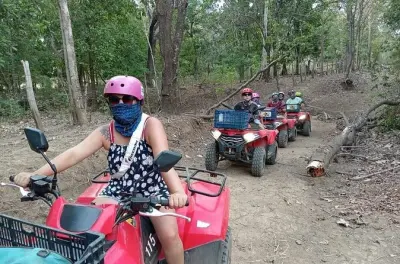 ATV-Fahrt in Potrero Guanacaste: Ländliche Stadt und Farm