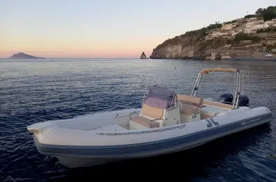 Snorkeling in the Aeolian Islands: Boat tour with guide