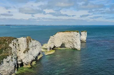 Paseo en bicicleta eléctrica a Old Harry Rocks: Aventura costera para principiantes