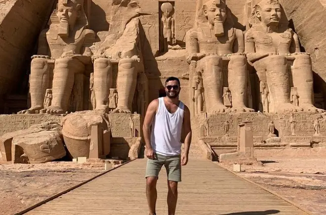 Tour 4 giorni Aswan, Abu Simbel e Luxor: Guida privata e treno
