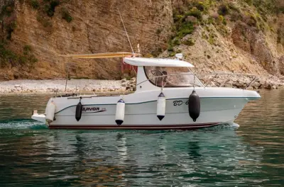 Schnorcheln in Budva: Privates Boot mit Inselstopp