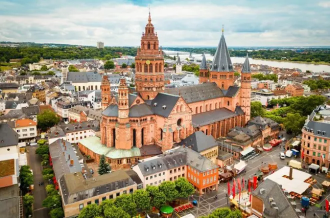Passeio a pé em Mainz: Catedral, Gutenberg e degustação local