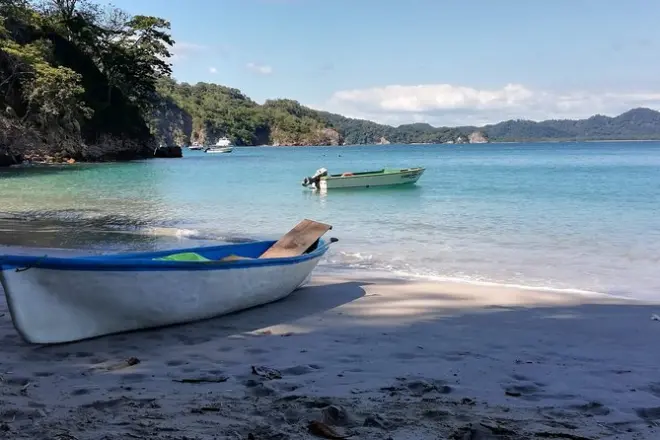 Snorkel na Isla Tortuga: Arco Iris e Morteros