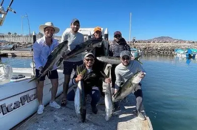 Angeltag mit lokalen Fischern in Loreto: Angelausrüstung inklusive