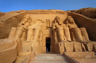 Nilo 4 giorni da Aswan a Luxor con Abu Simbel, mongolfiera e templi