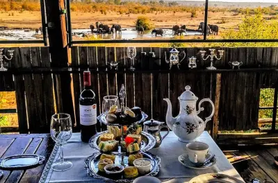 Safari Chamabondo da Victoria Falls: Tè nella savana